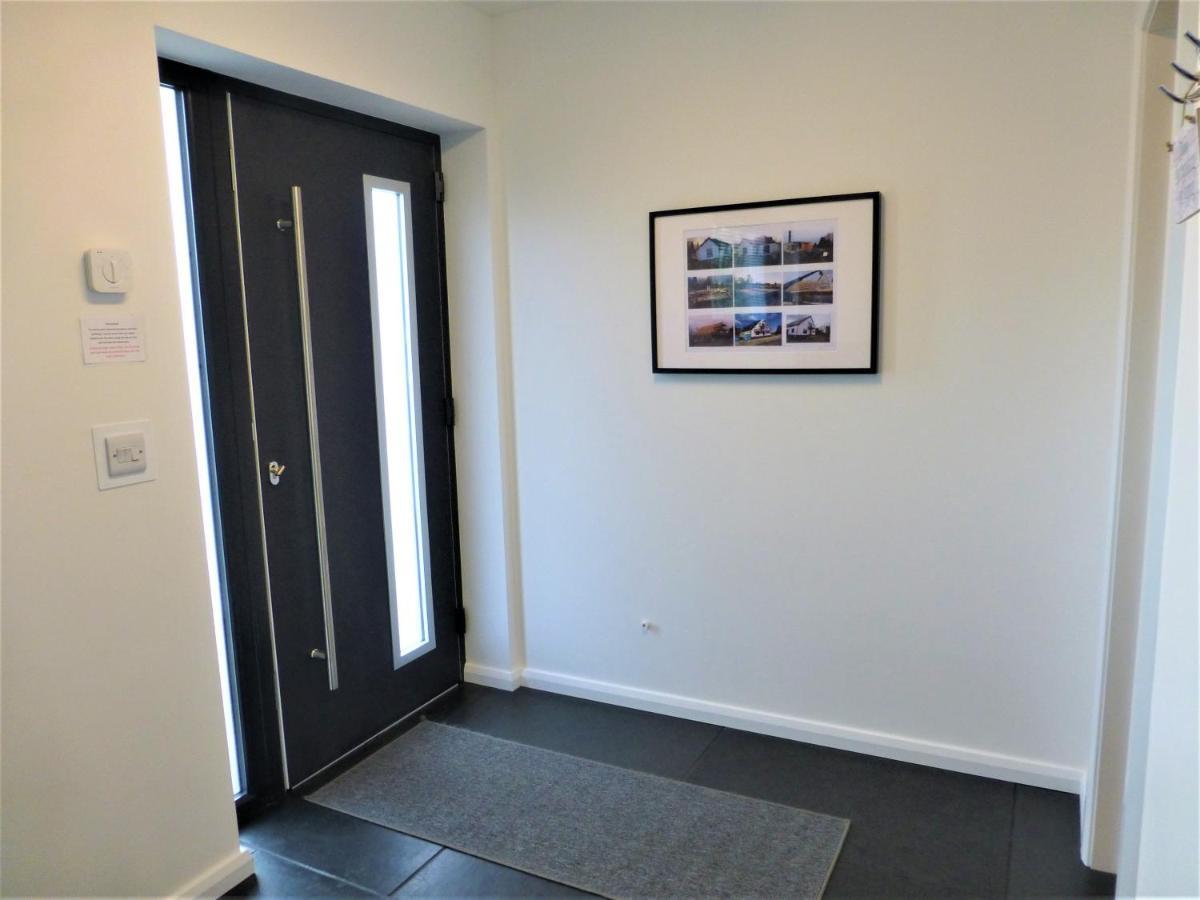 Gerycastell Luxury With Stunning Views & Ev Station Point Apartment
