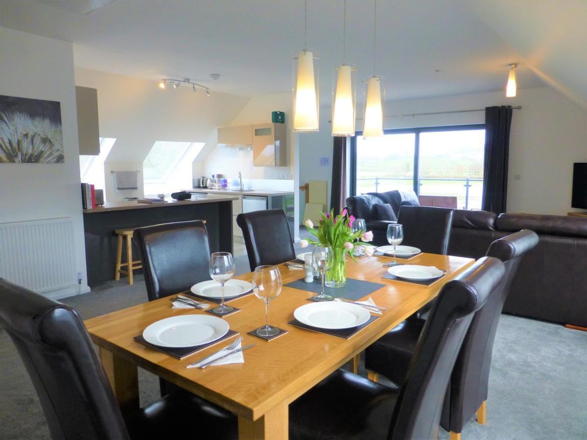 Gerycastell Luxury With Stunning Views & Ev Station Point Apartment