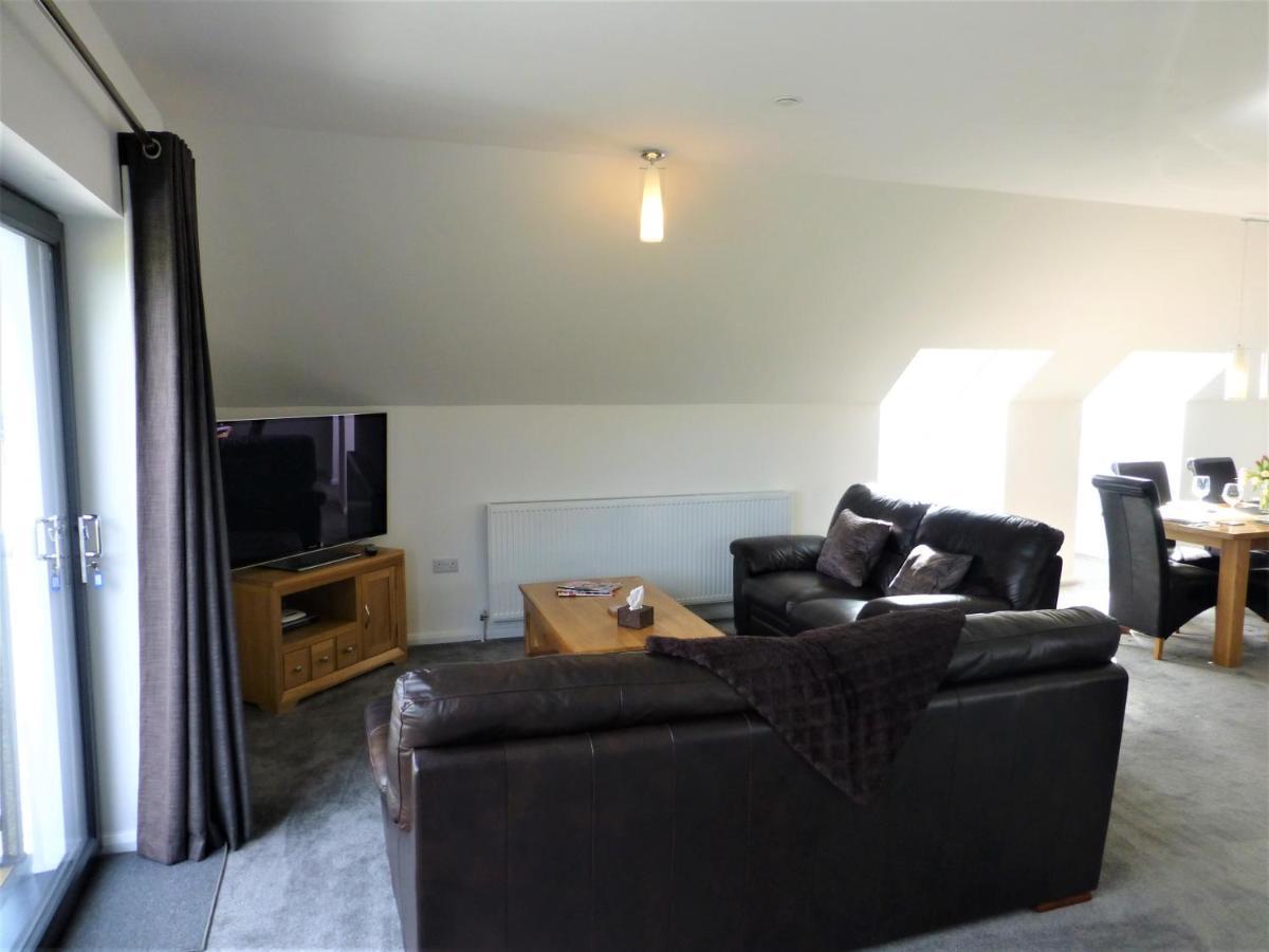 Gerycastell Luxury With Stunning Views & Ev Station Point *