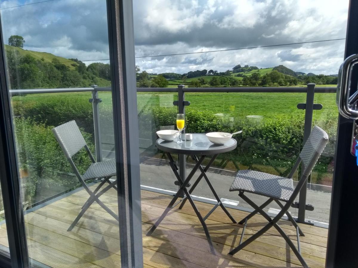 Apartment Gerycastell Luxury With Stunning Views & Ev Station Point *